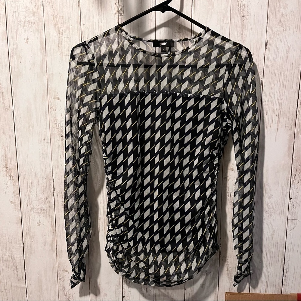 DKNY Black and White Geometric Blouse